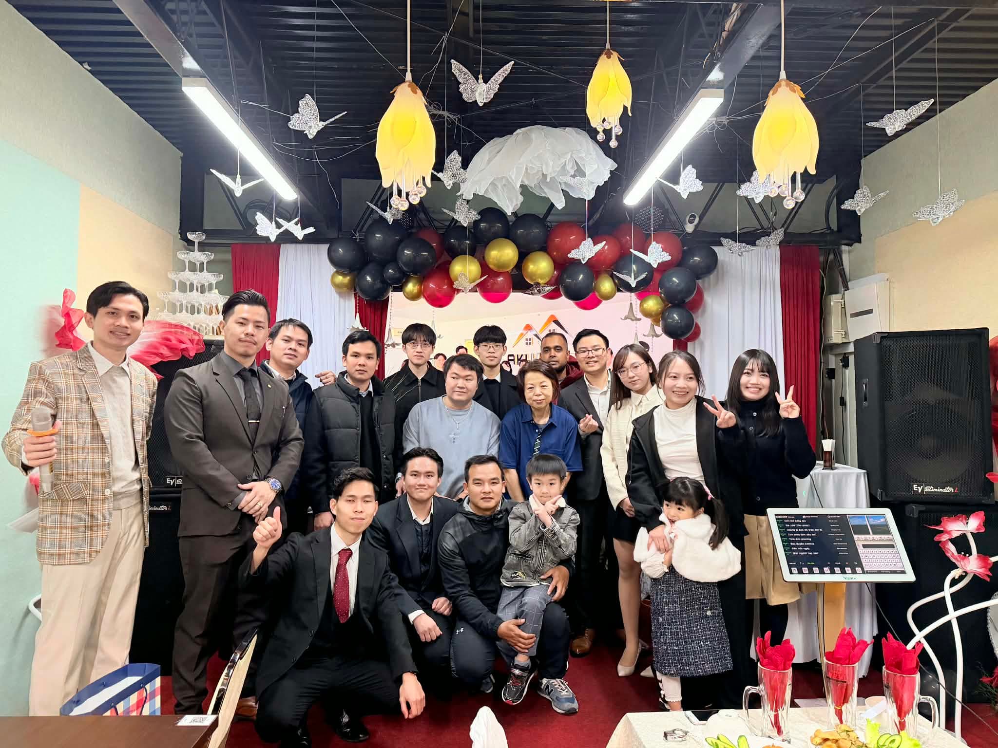 Vietnamese community gathering hosted by AKI HOME — the Kansai households Aki-Food supplies with Asian groceries